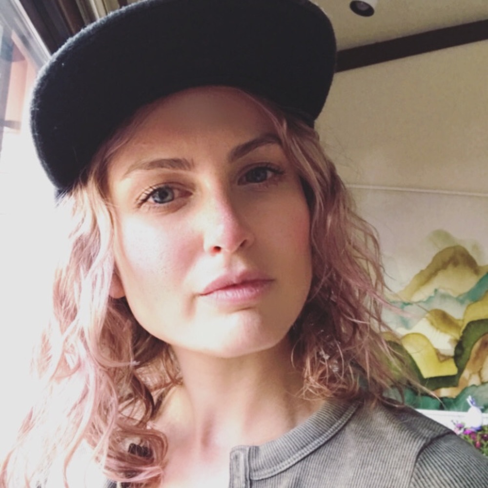 Meet your Posher, Alyssa